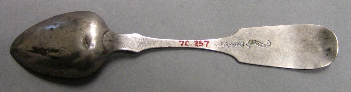 1970.0257 Teaspoon underside