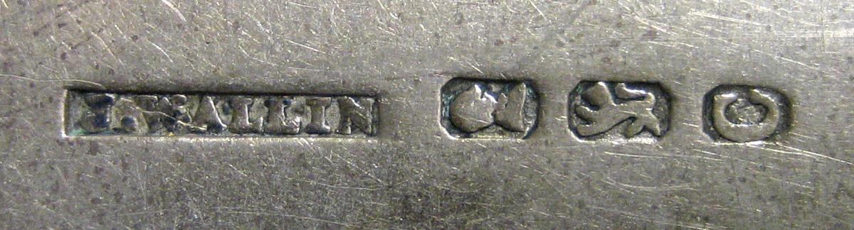 1970.0258 Teaspoon mark