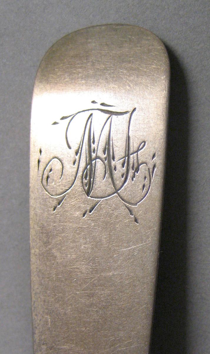 1970.0260 Teaspoon engraving