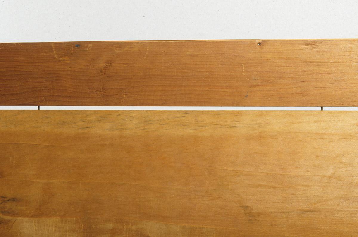 1952.0256 Chest of drawers, detail 4