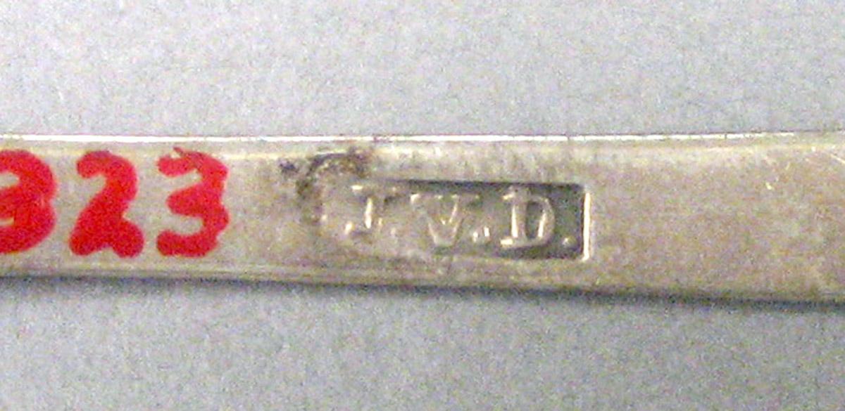 1970.0323 Silver Spoon mark