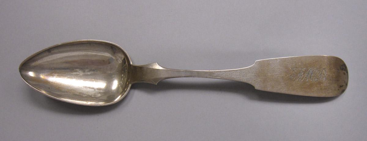 1970.0330 Spoon, upper surface