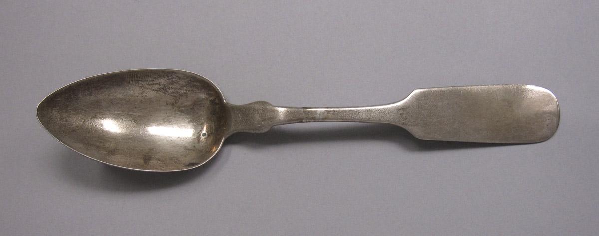 1970.0332 Spoon, upper surface