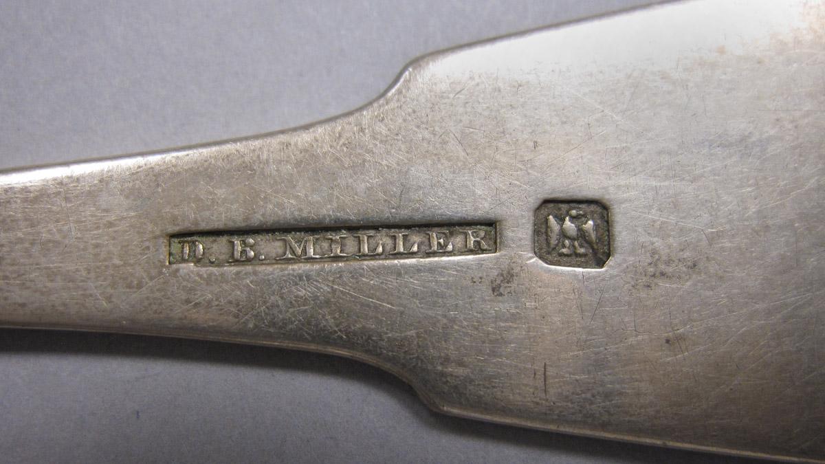 1970.0334 Spoon, mark