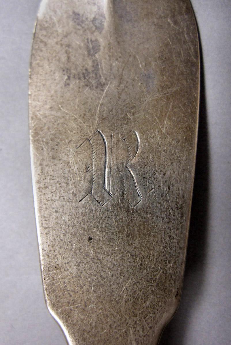 1970.0339 Spoon, engraving