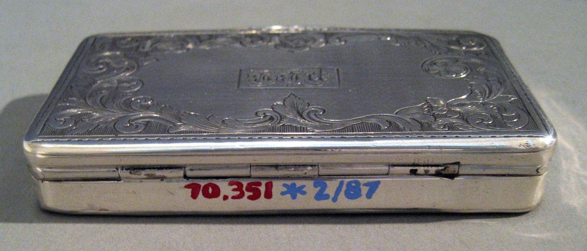 1970.0351 Silver Snuff Box back