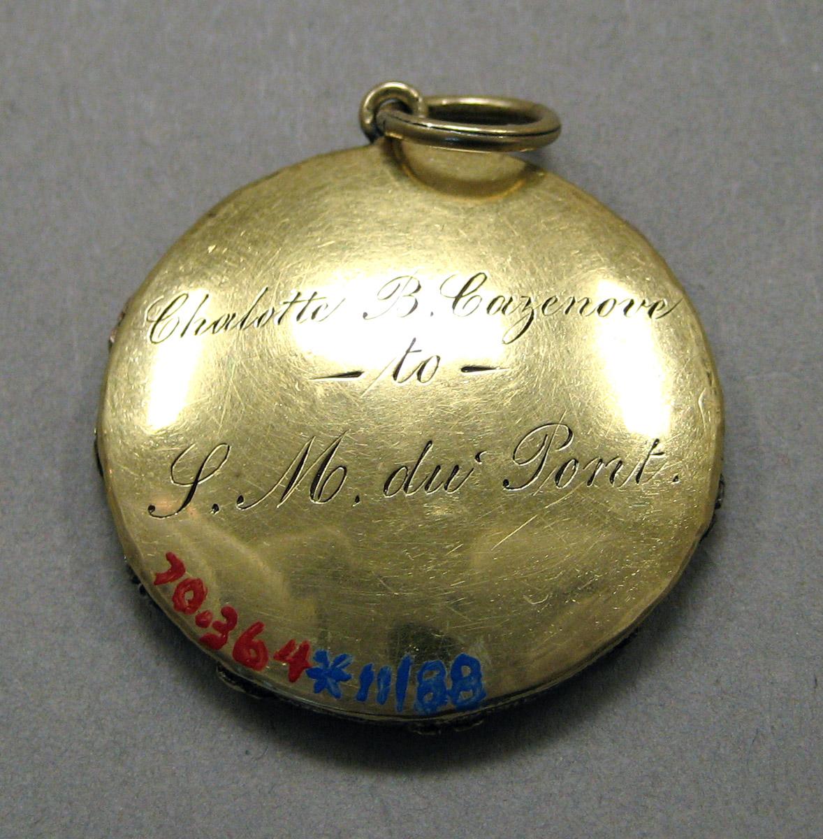 1970.0364 Locket underside