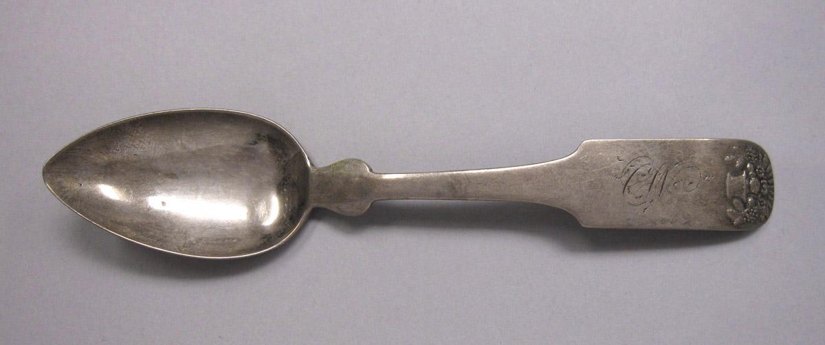1970.0368 Spoon, upper surface