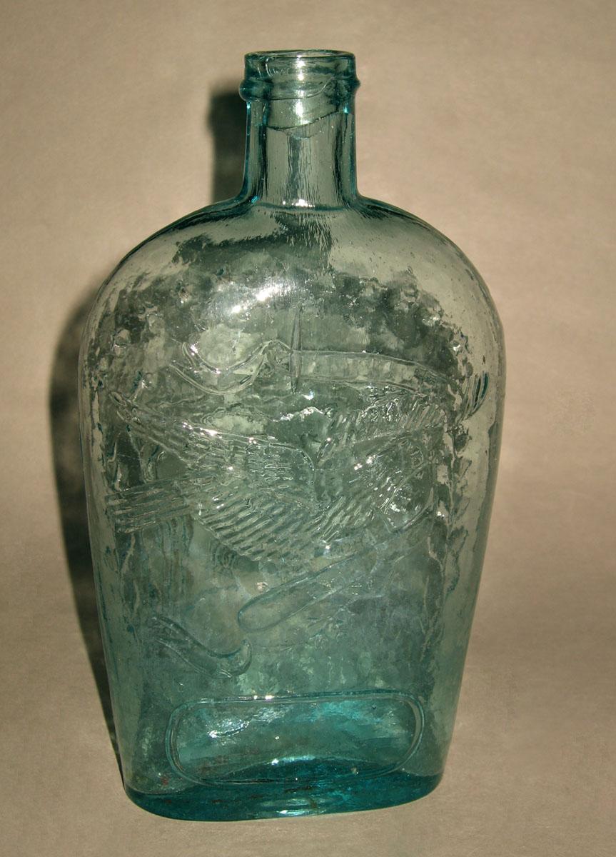 1970.0375.001 Glass flask (op.side)