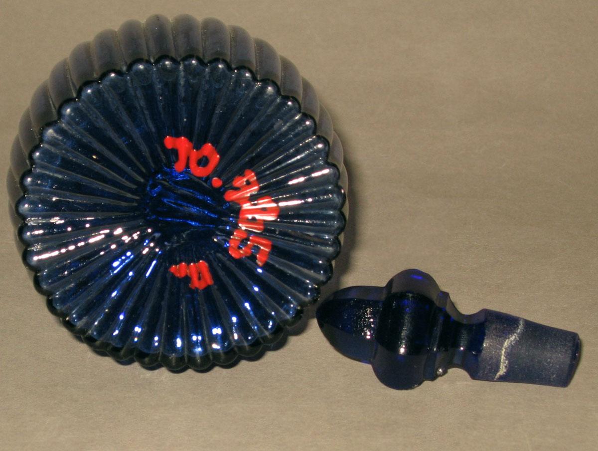 1970.0385 A, B Glass bottle (detail)