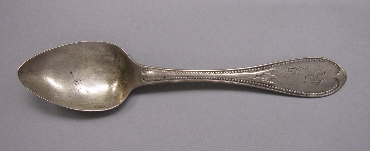 1970.0397 Spoon, upper surface