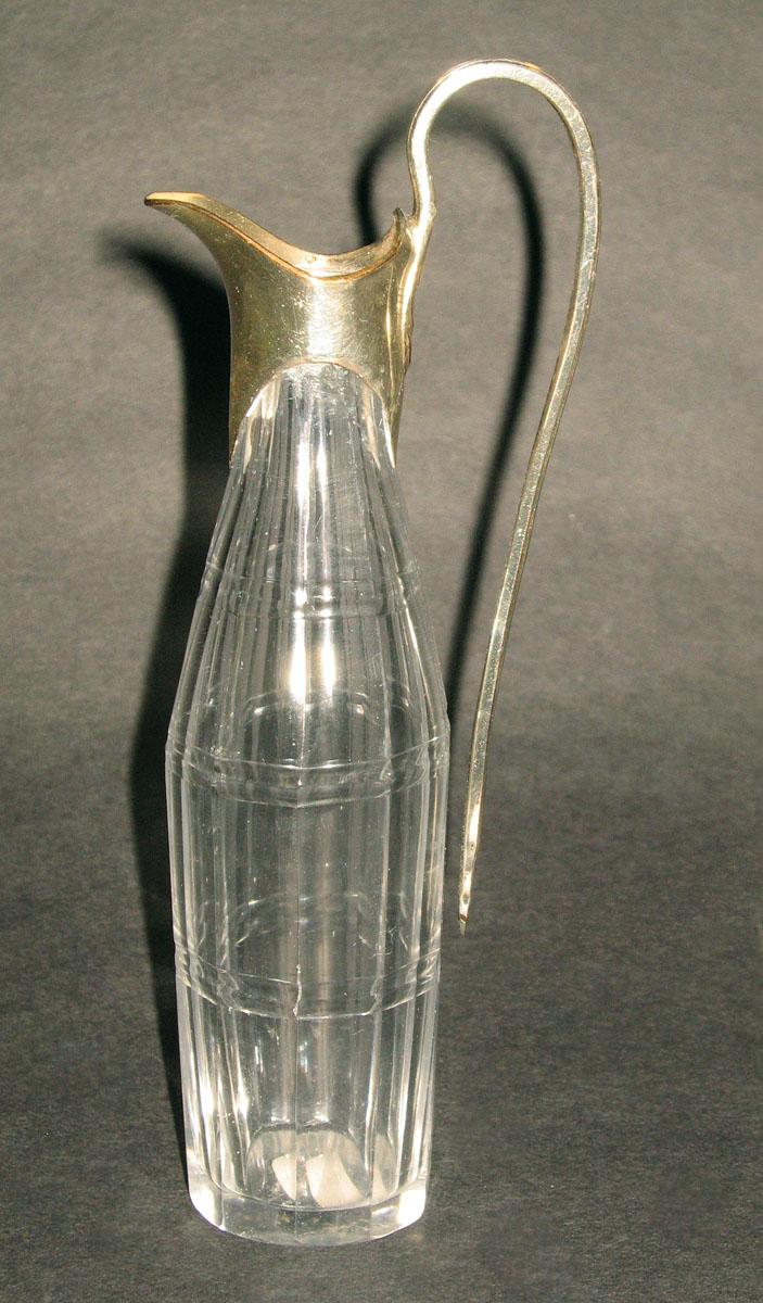 1970.0402 L Glass cruet with silverplate on copper fitting