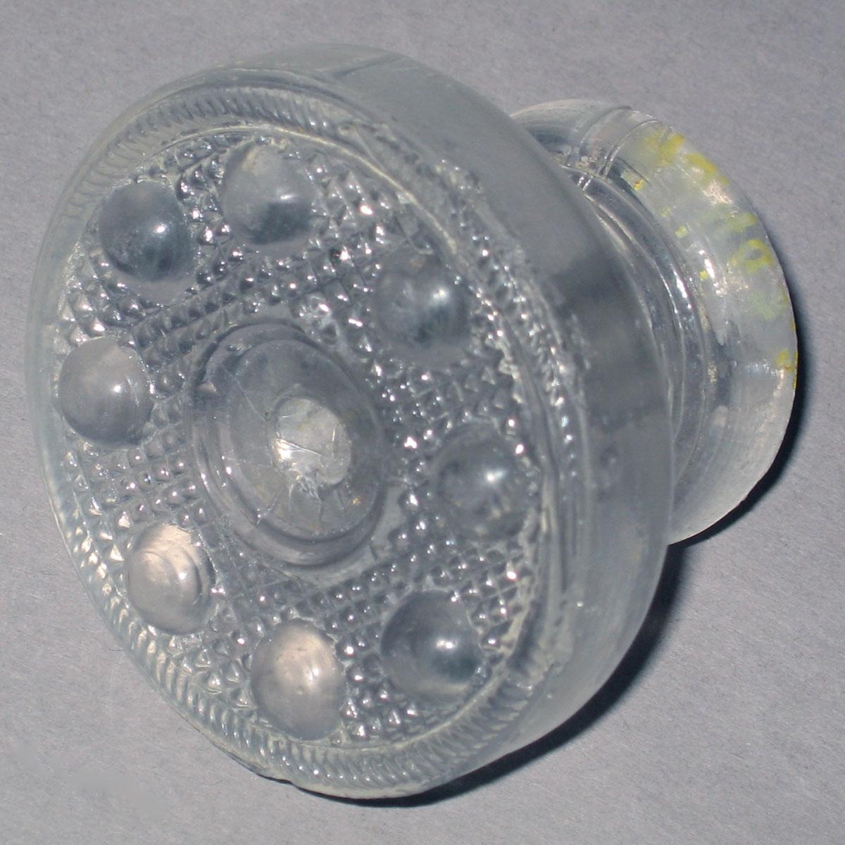 1970.0403.002 Glass drawer knob