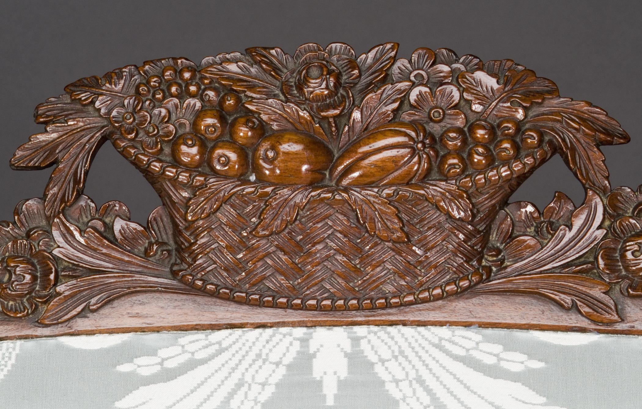 1957.0650 Sofa, detail 2