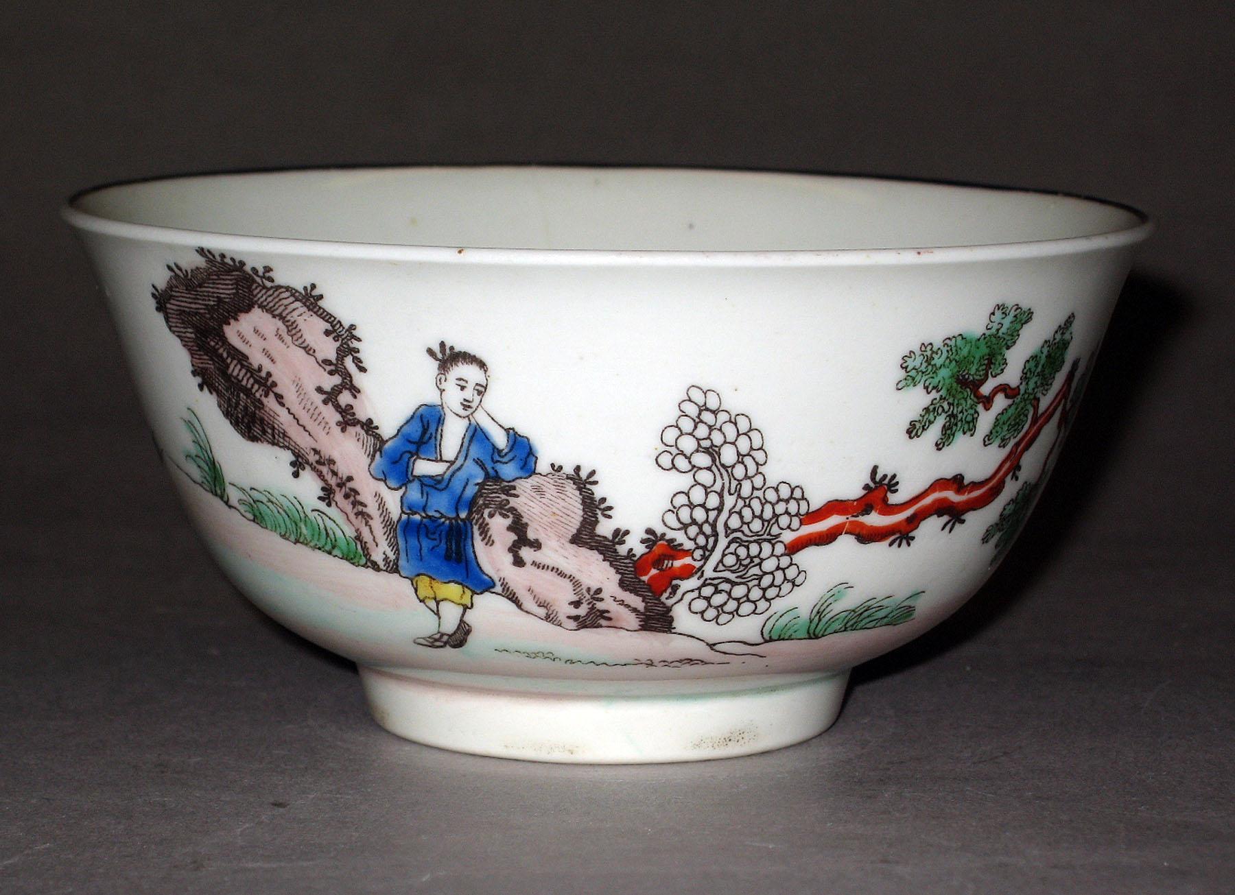 1970.0412 Soft-paste porcelain bowl (side 2)