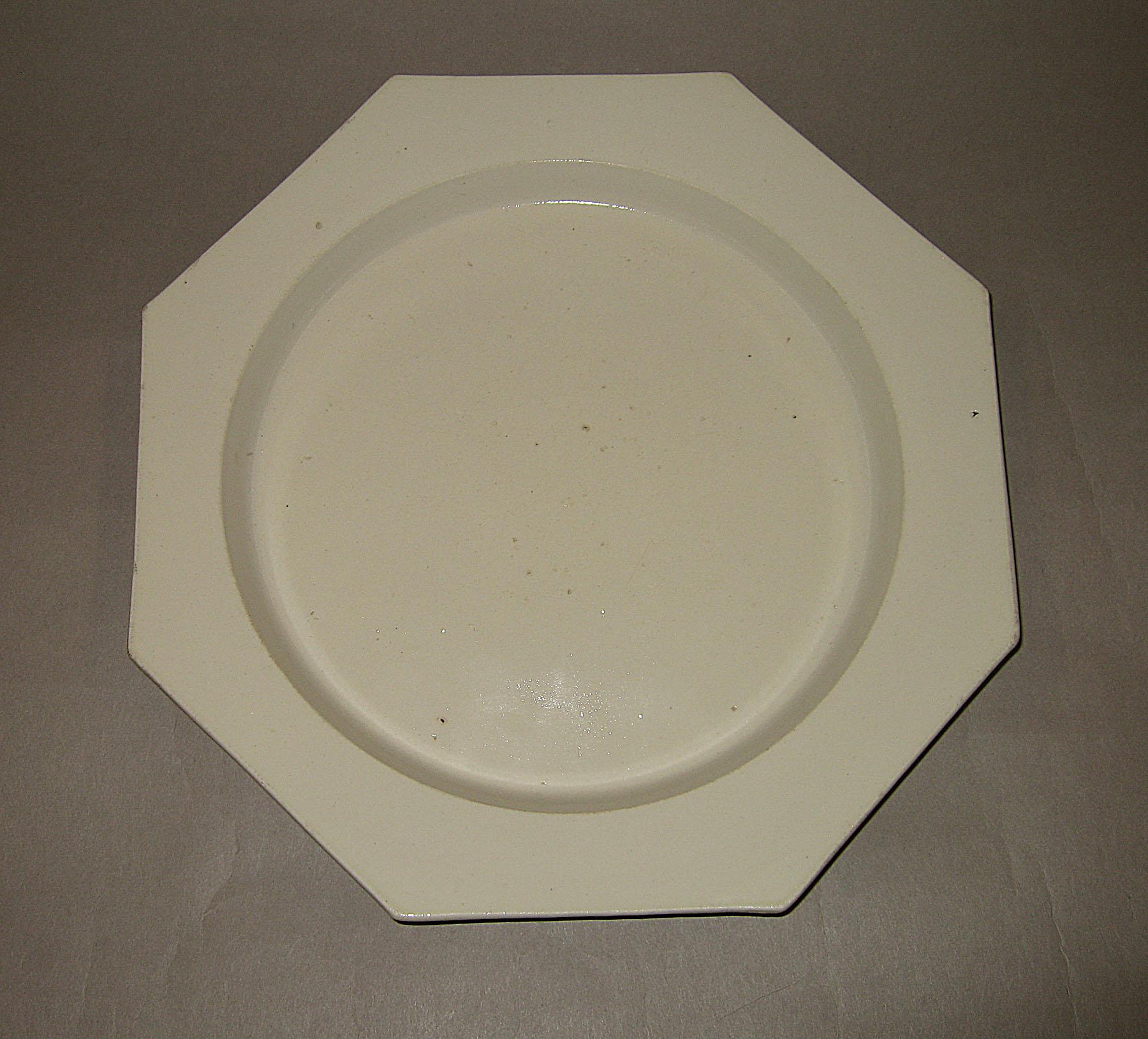 1970.0414.002 Plate