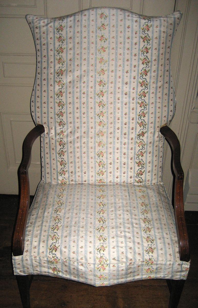 1957.0652 chair with slip cover, view 2