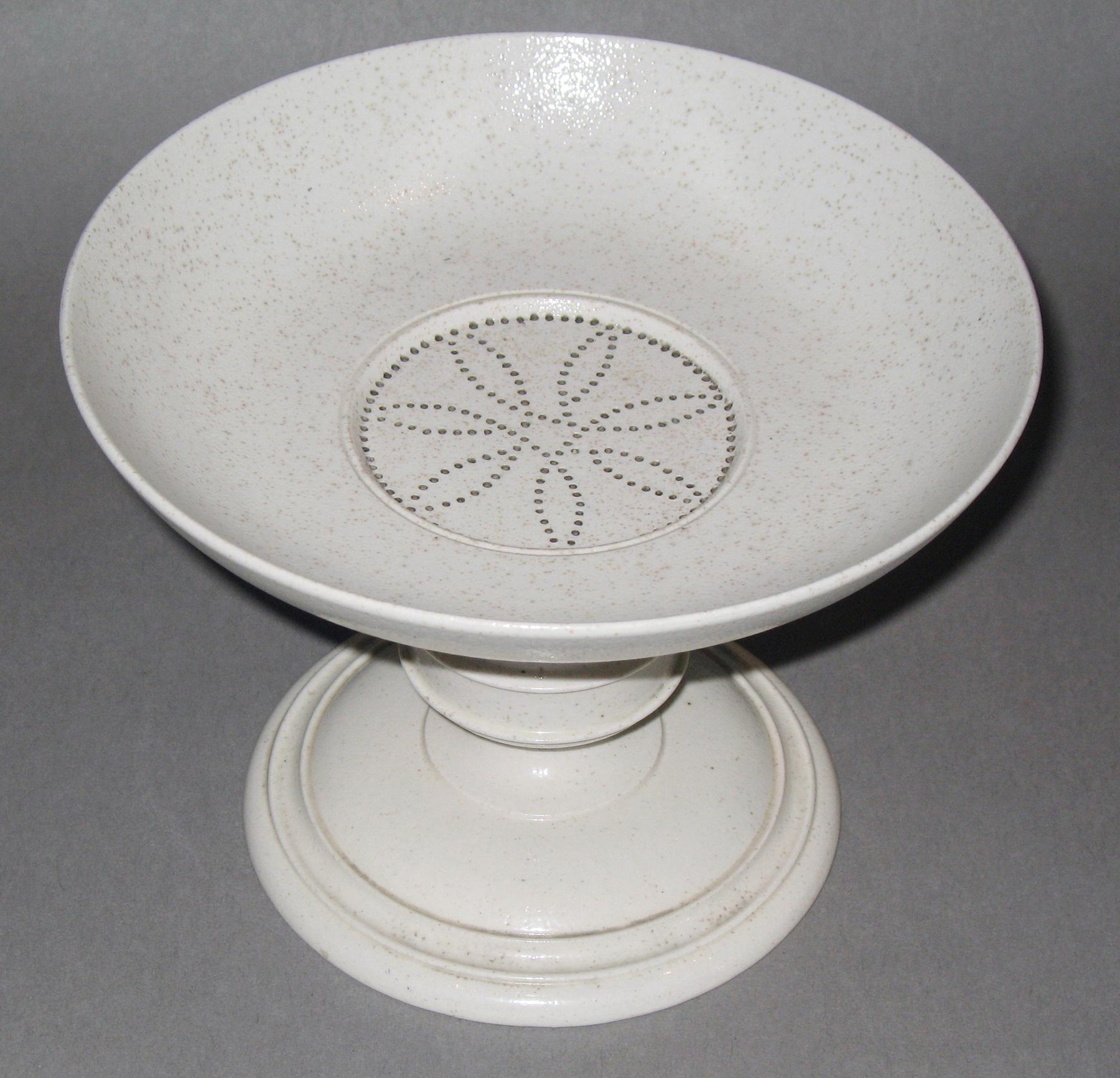 1970.0439 A, B Sander (view 2)
