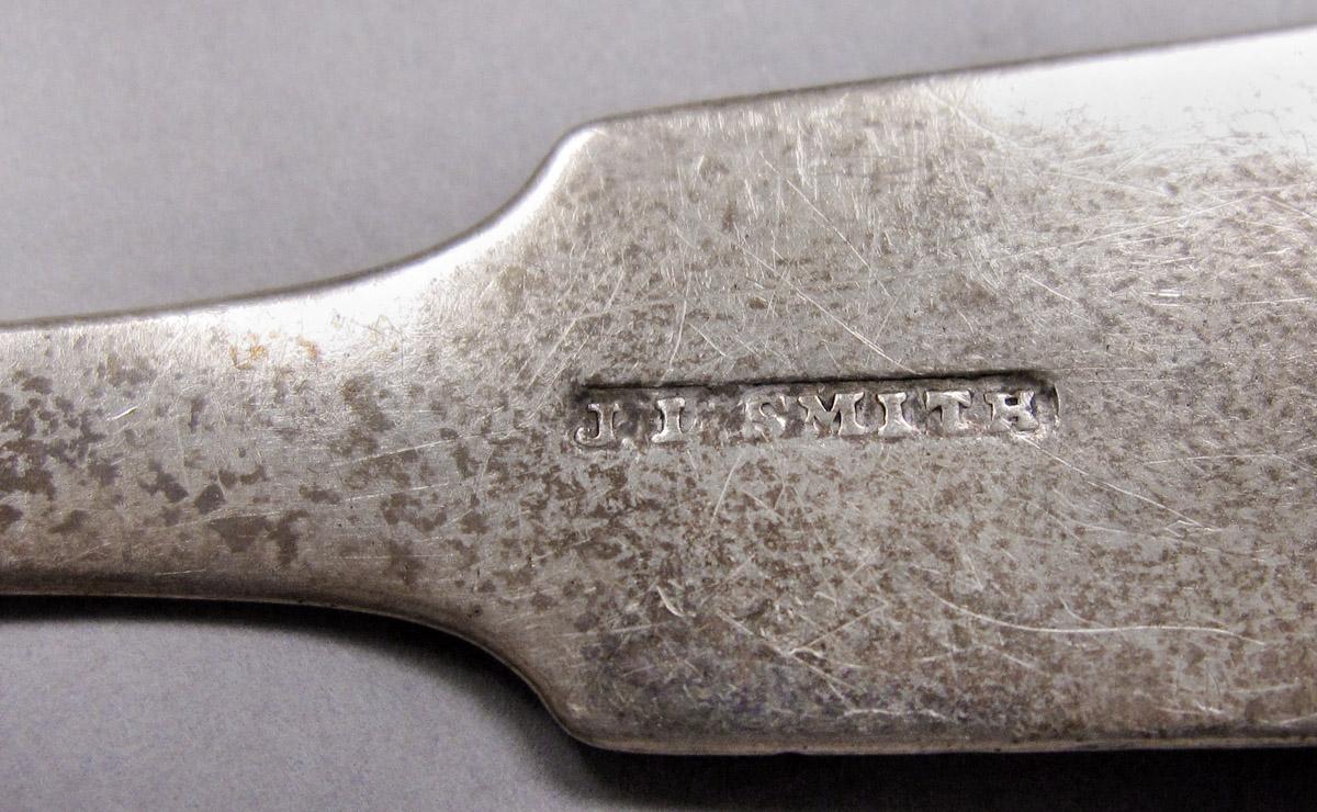 1970.0449 Spoon, mark