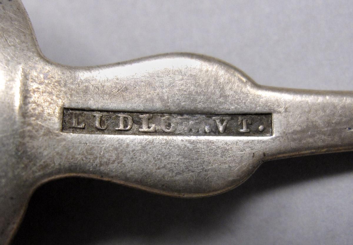 1970.0451 Spoon, mark