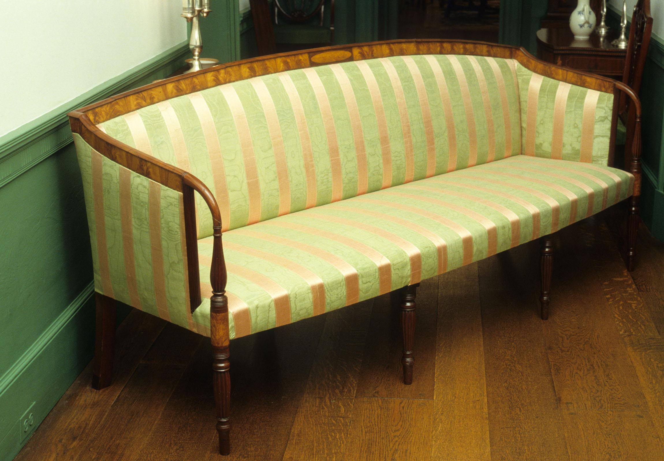 1957.0658 Sofa
