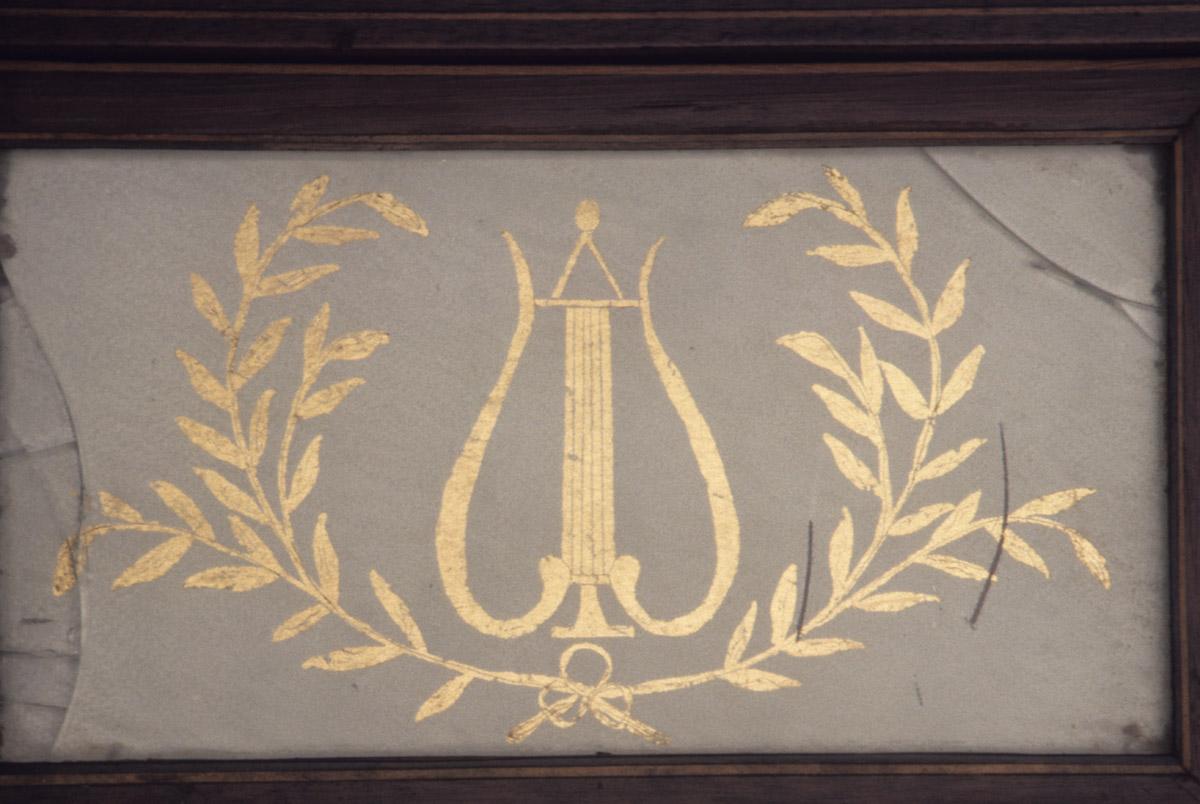 1957.0659.001 Table, detail 3