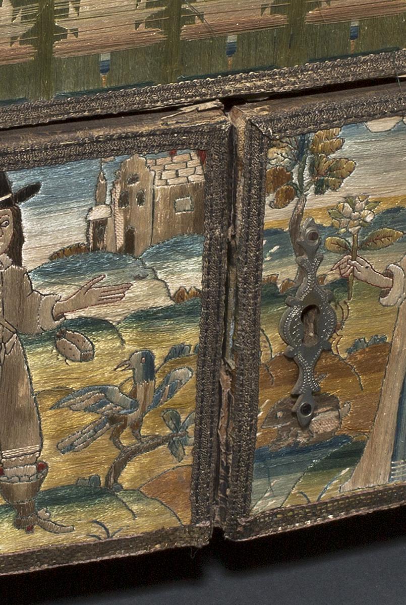 1970.0507 A Casket, Detail