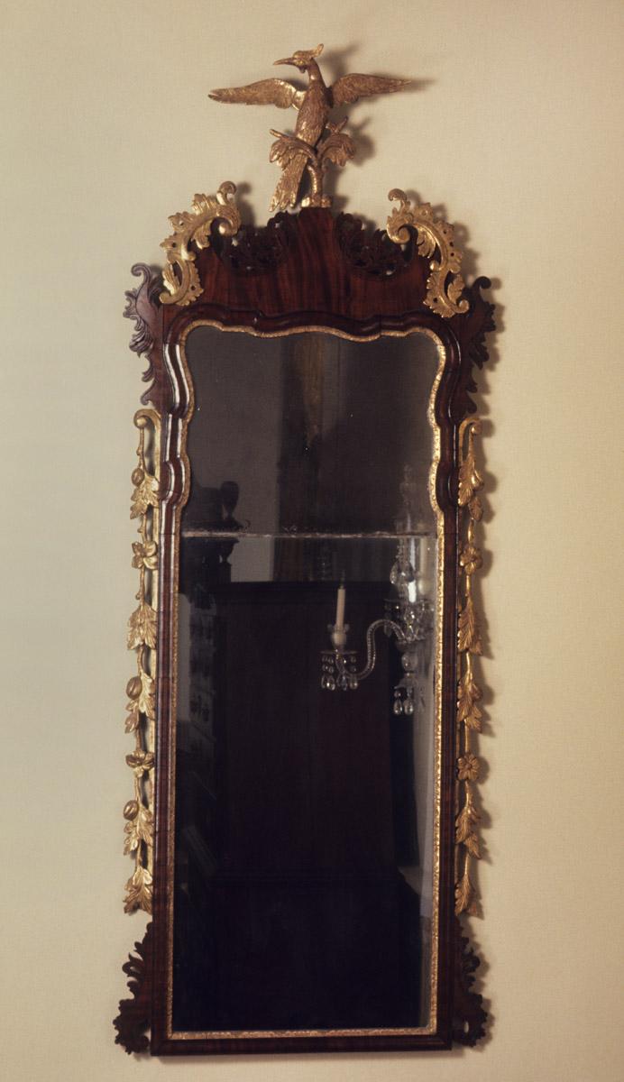1957.0664.001 Looking glass or mirror, view 2