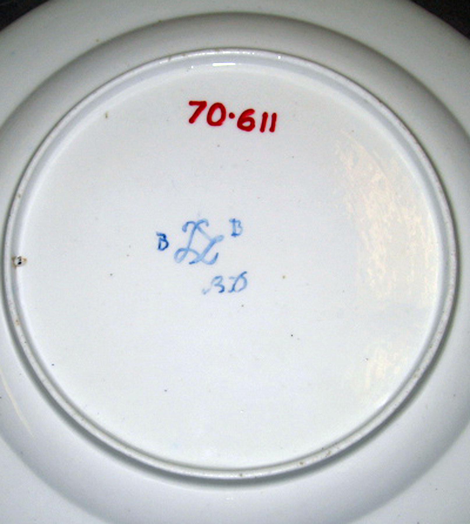 1970.0611 Sevres porcelain plate (underside)