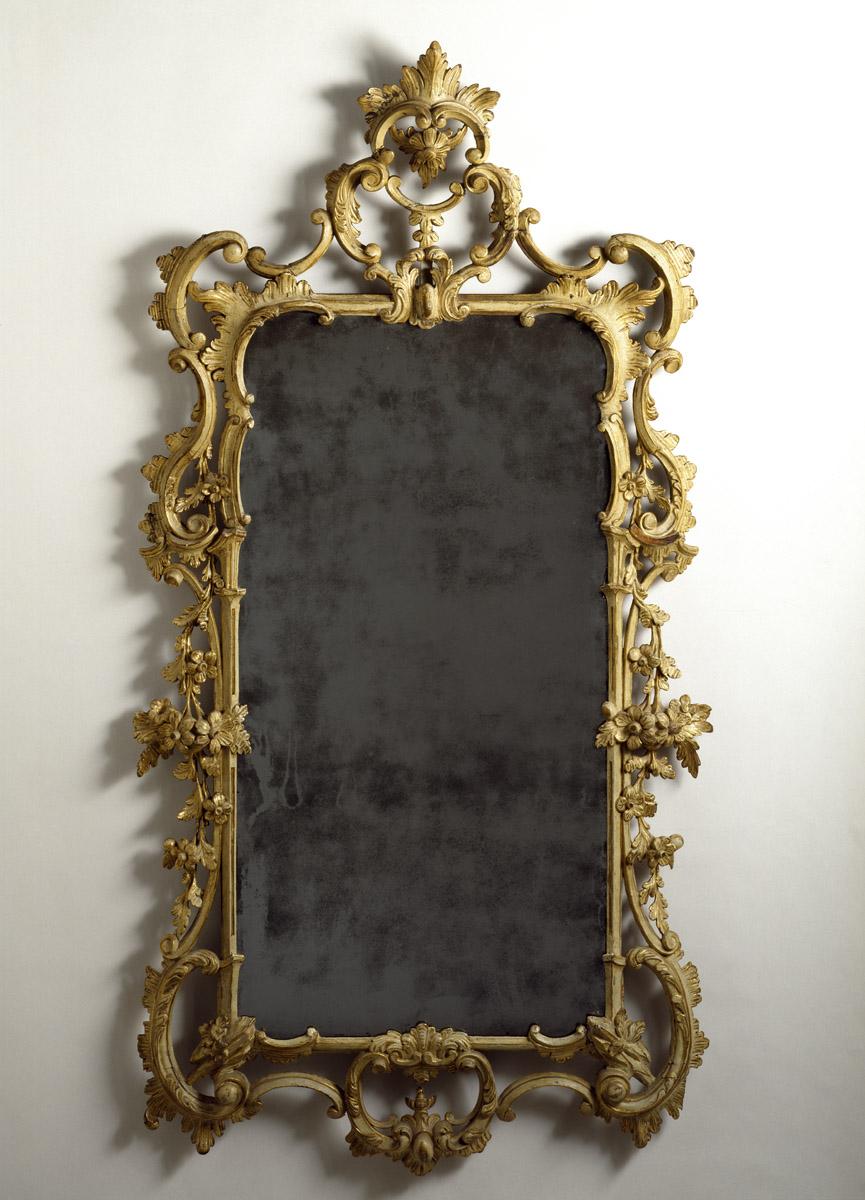 1952.0261 Looking glass (before Conservation)