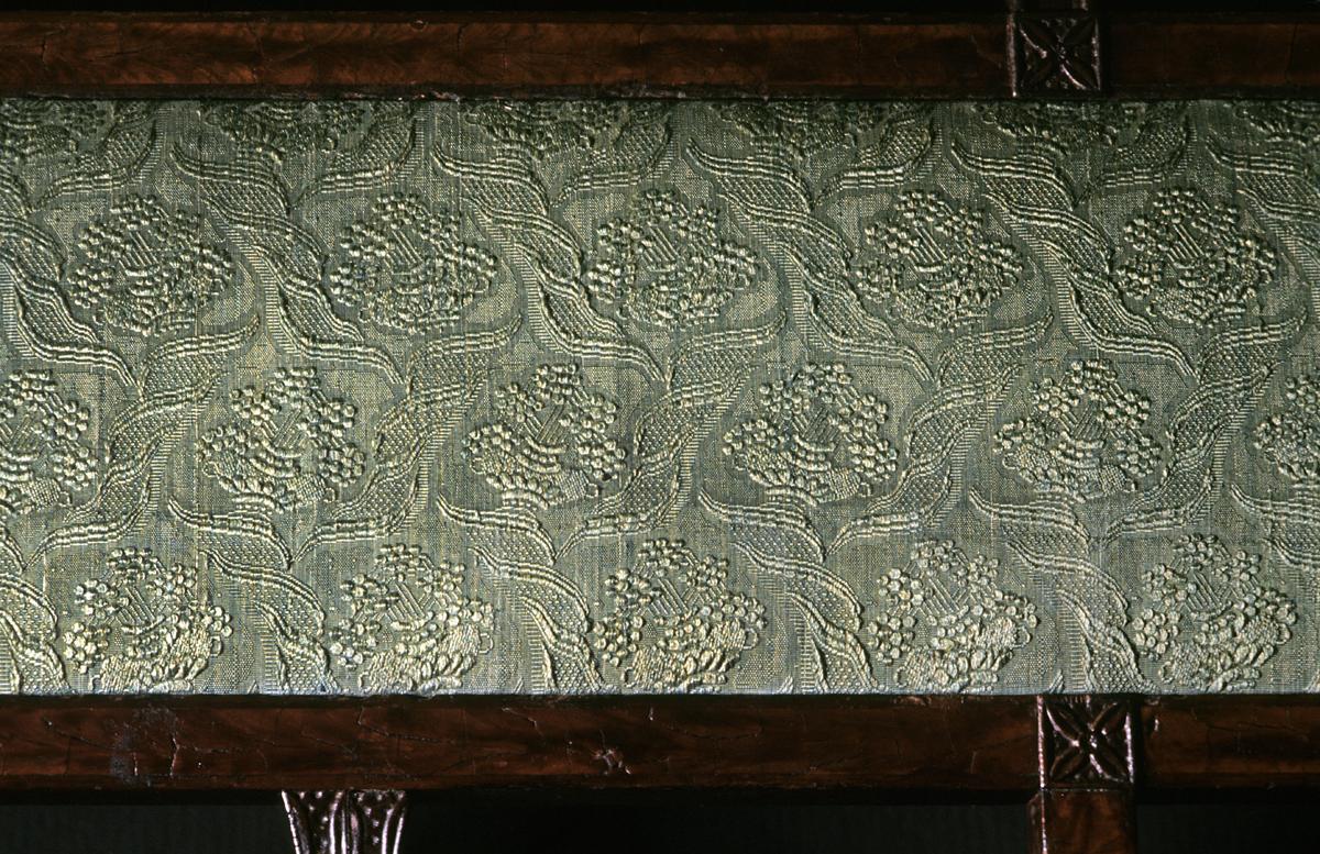 1957.0683 Settee, Fabric Detail