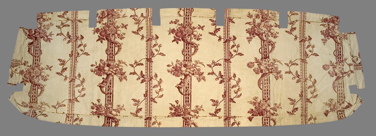 1984.0644.004 A Slip Cover