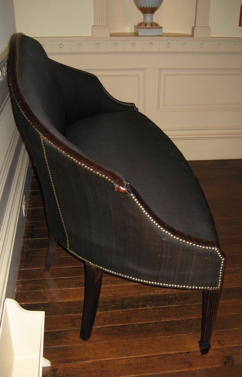 1957.0684.002 Cabriole Sofa view 3