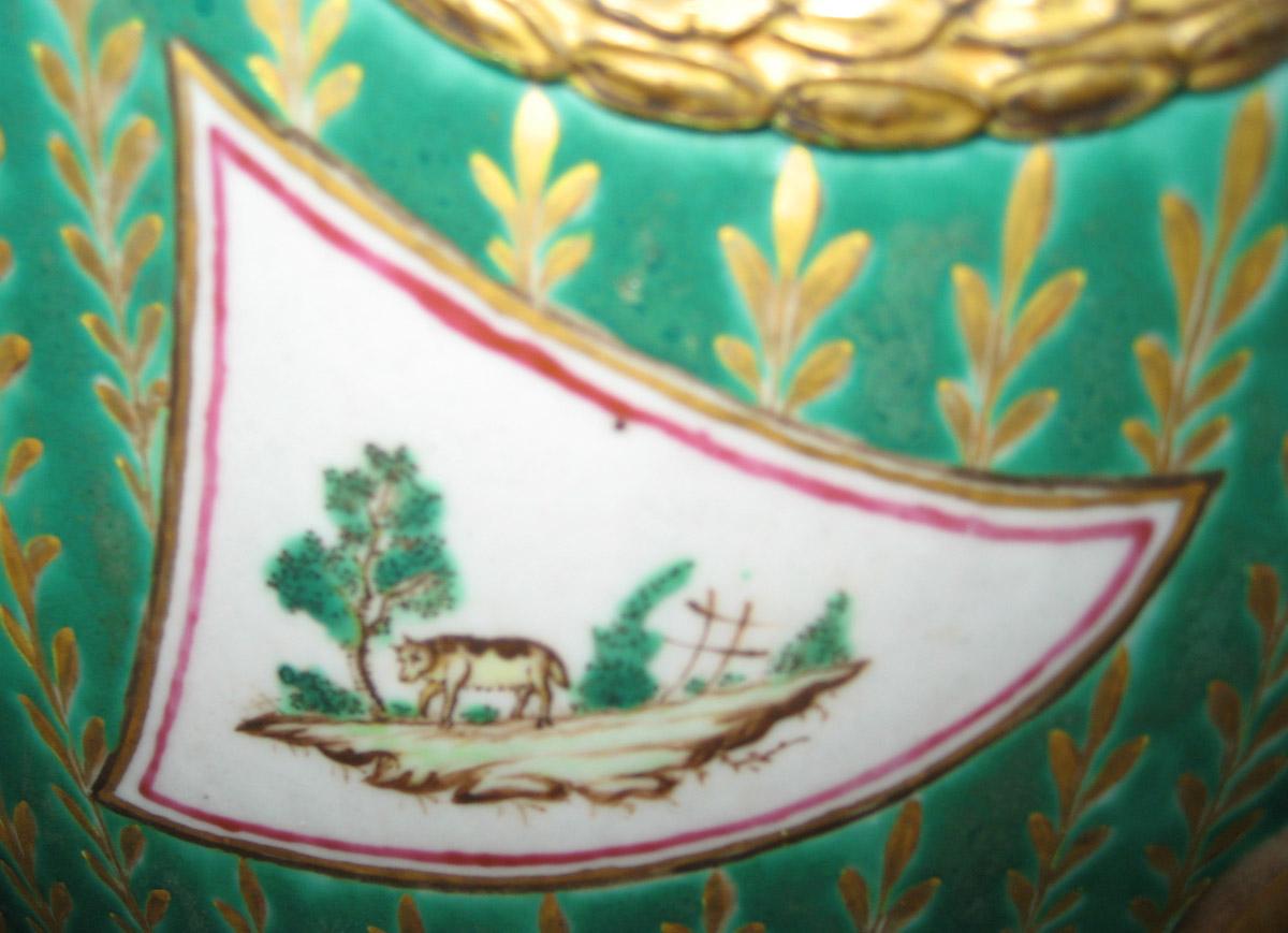 1970.0786.001 A, B Porcelain Urn detail 3