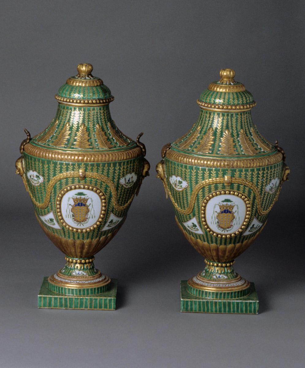 1970.0786.001, .002 Urns