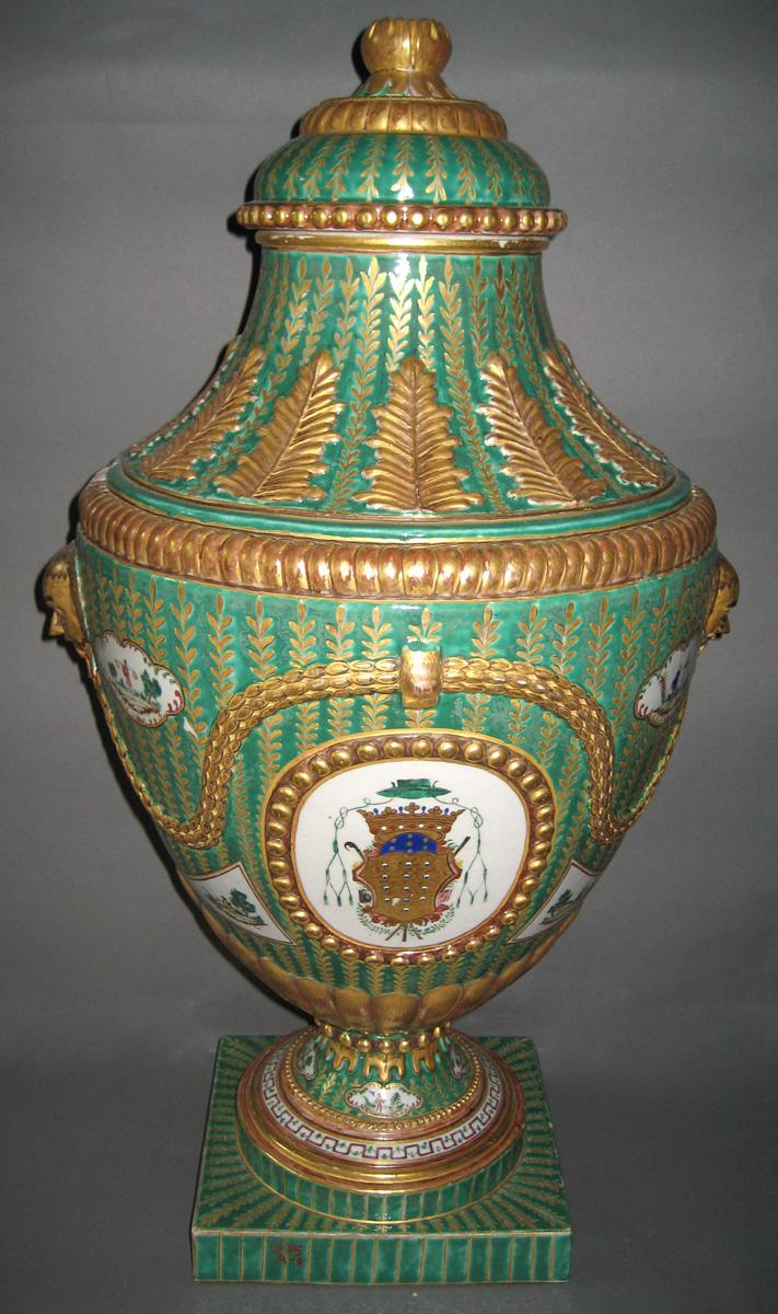 1970.0786.002 A, B Porcelain Urn view 1
