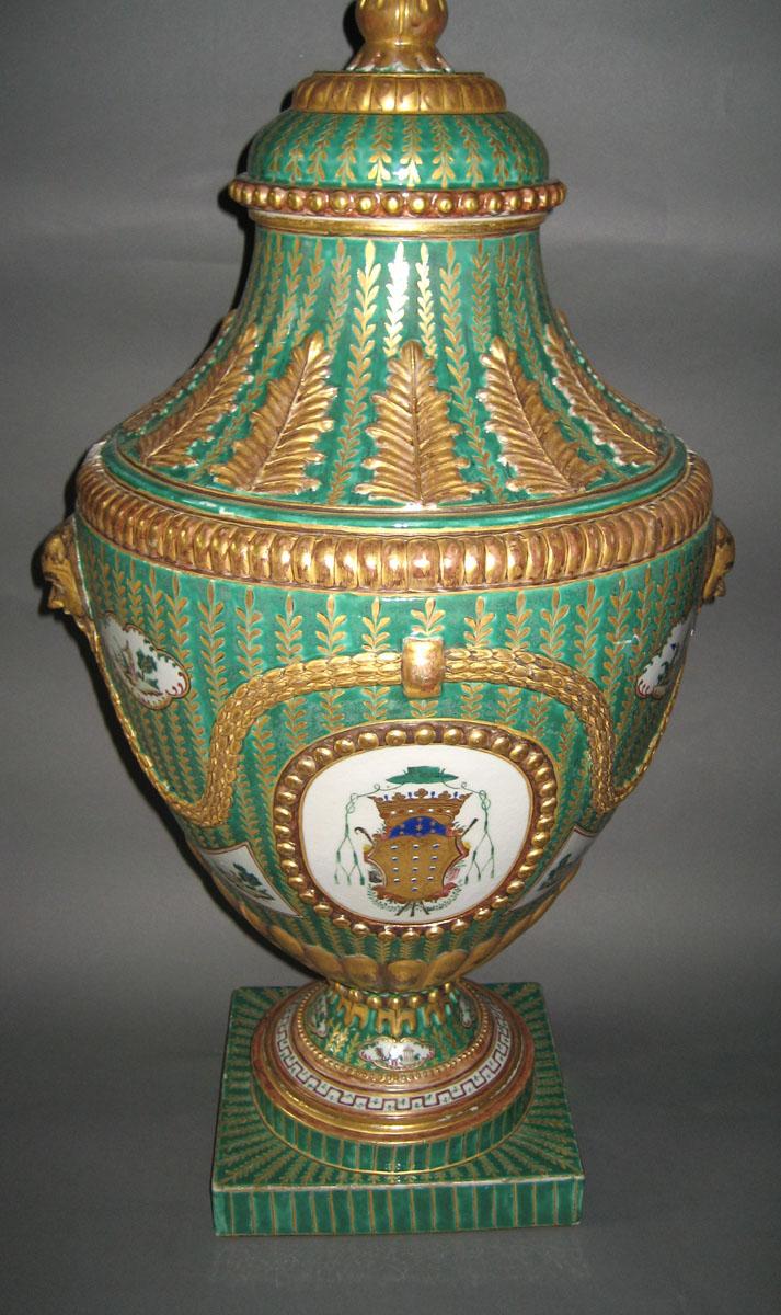1970.0786.002 A, B Porcelain Urn view 3