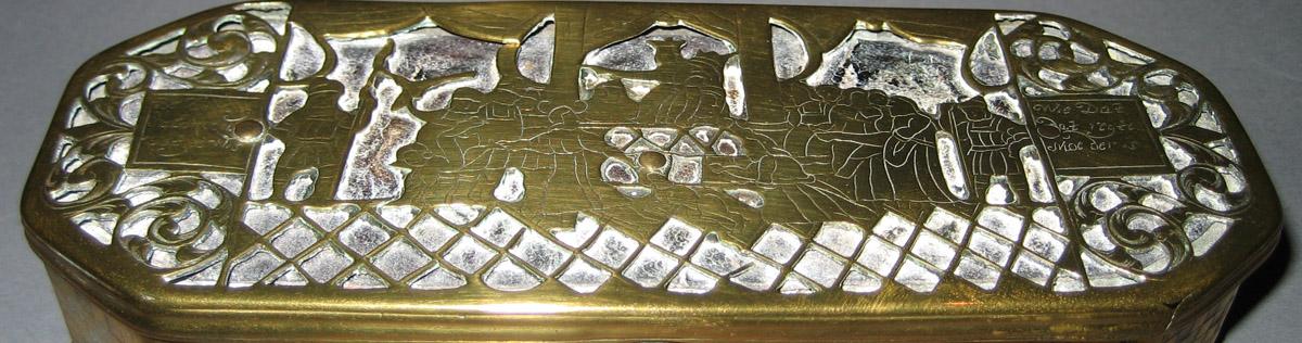 1970.0794 Tobacco box (detail 1)