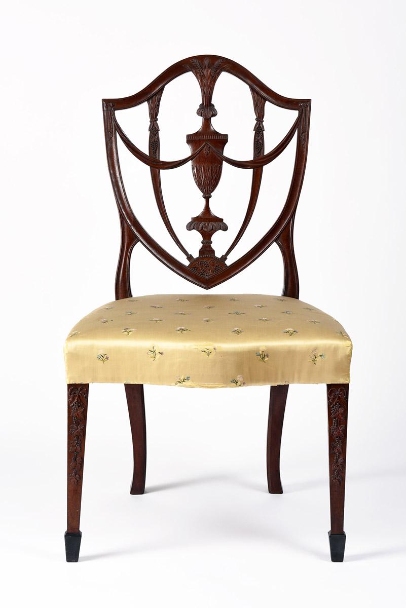 1957.0692 Chair, view 2