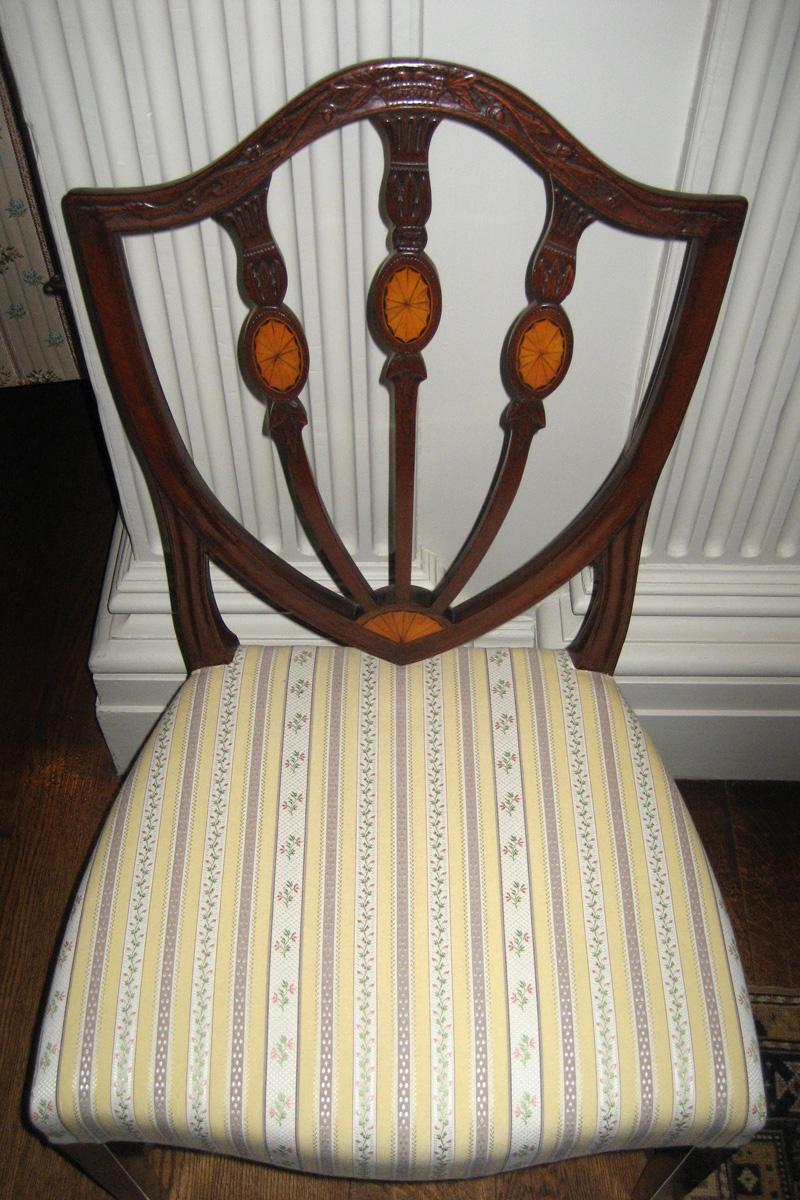 1957.0695.001 Side chair view 2