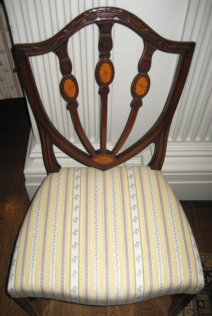 1957.0695.002 Side chair view 2