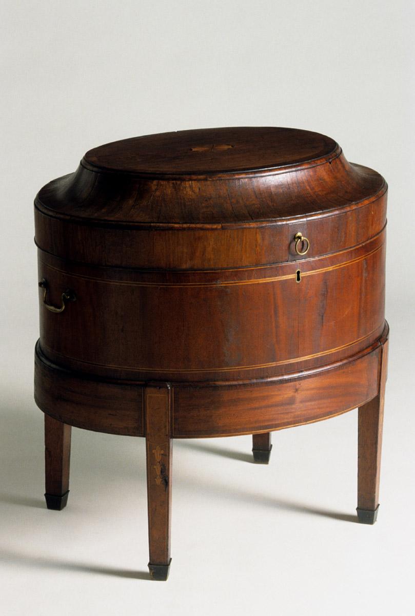 1957.0698 Wine Cooler, Cellaret