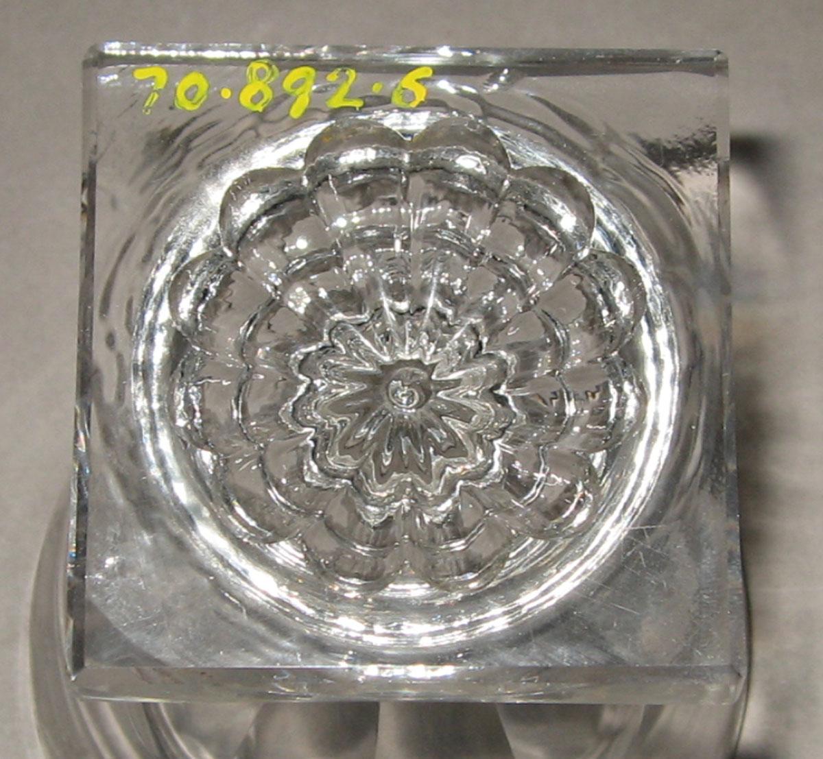 1970.0892.006 Colorless glass wineglass (underside)