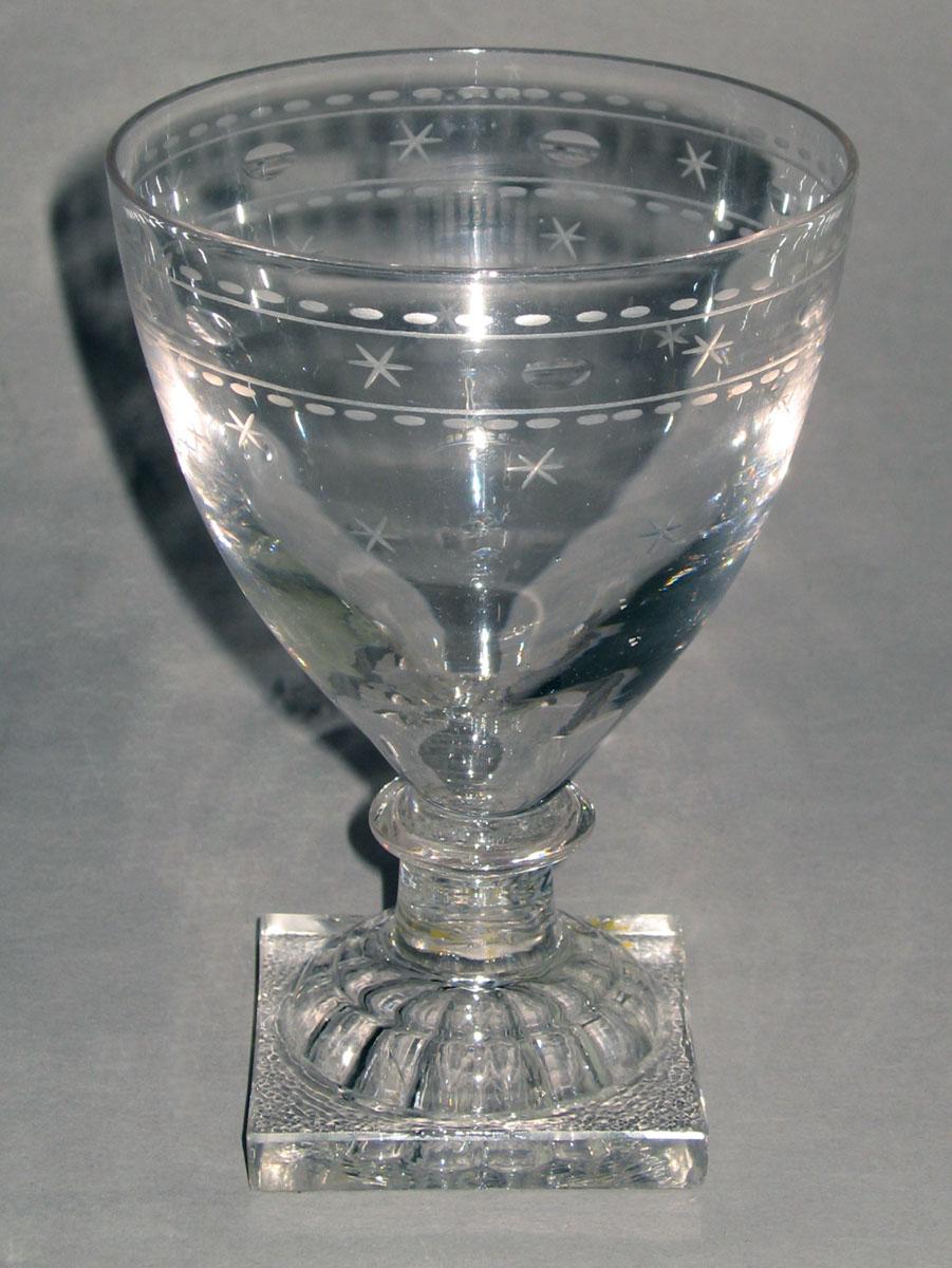 1970.0893.001 Glass rummer