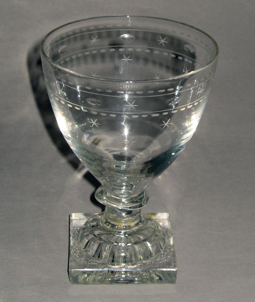 1970.0893.003 Glass rummer