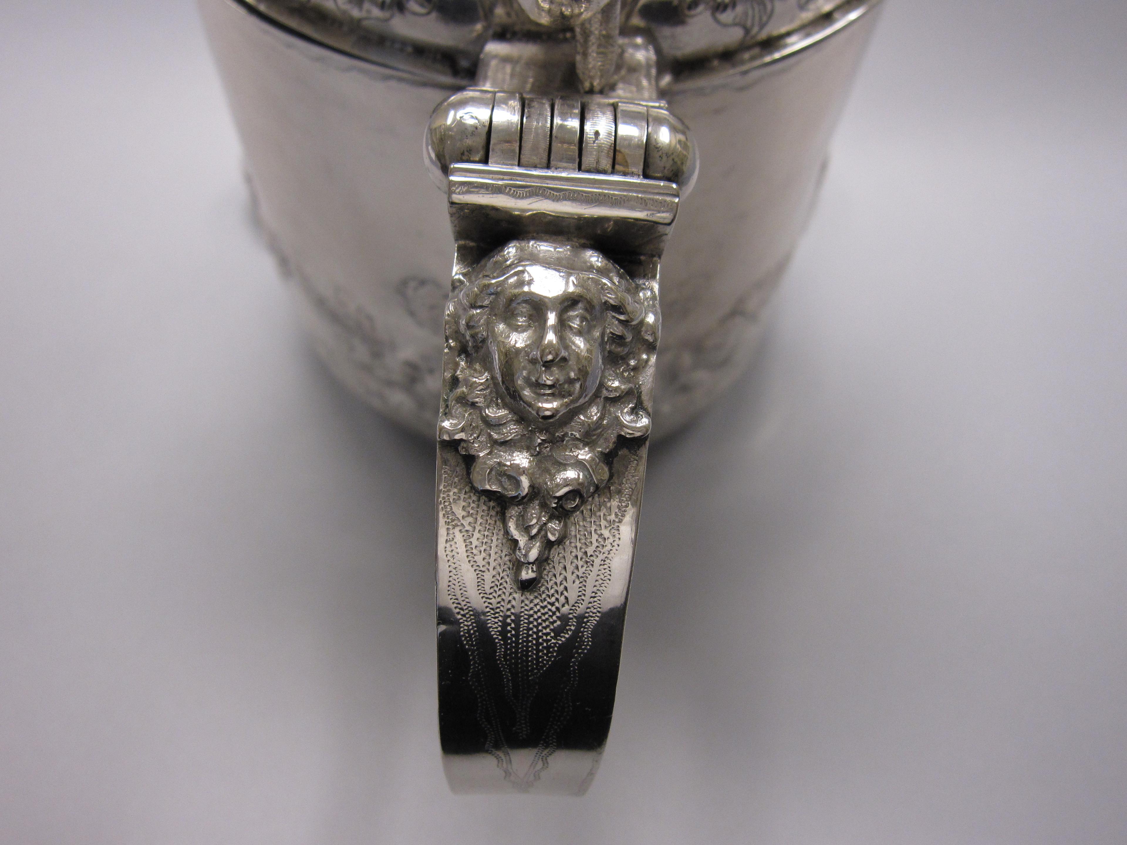1970.0900 Silver Tankard detail 3