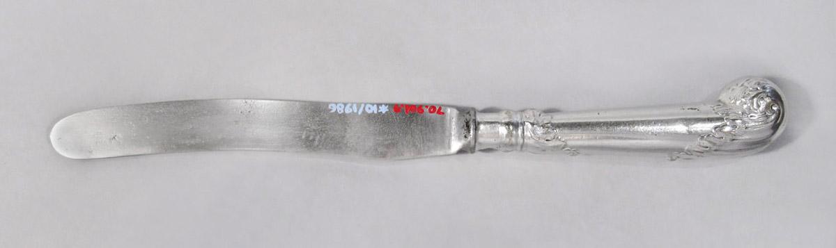 1970.0901.009 Knife, underside
