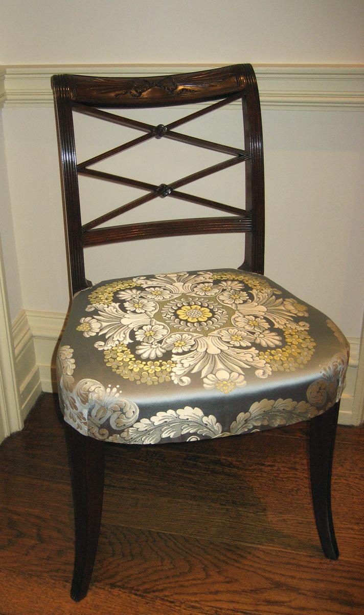 1957.0719.002 Side chair view 1