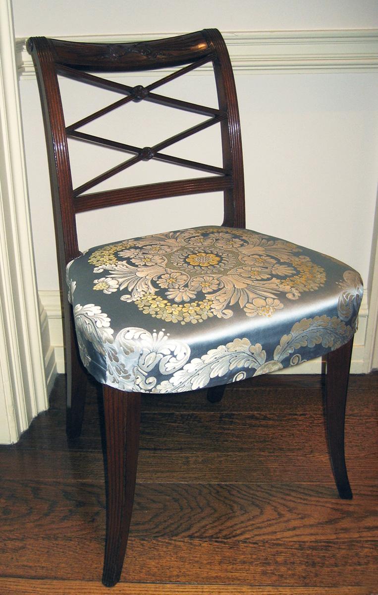 1957.0719.003 Side chair view 3