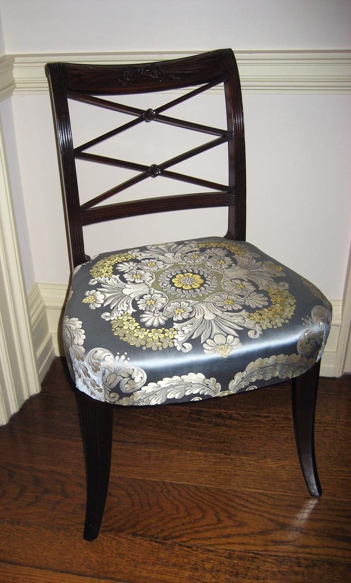 1957.0719.006 Side chair view 1